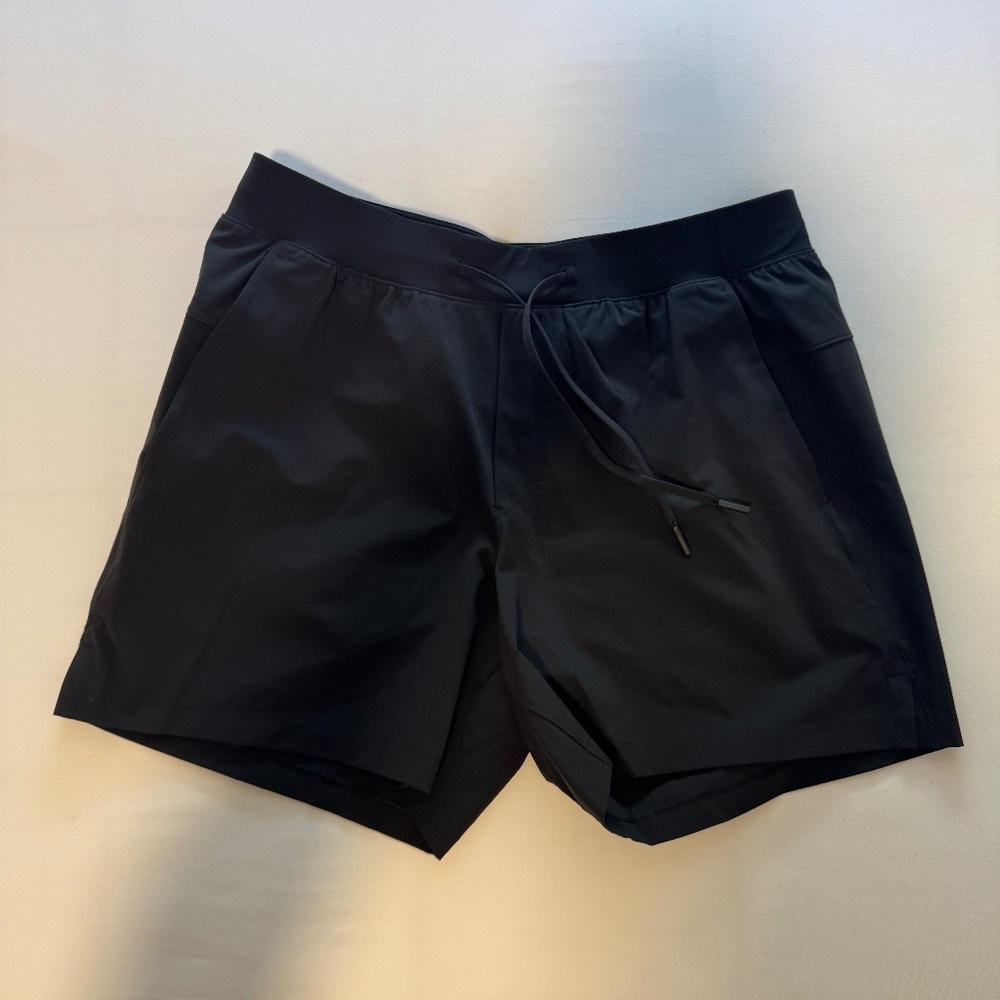 Lululemon Zero In Linerless Short 5"
